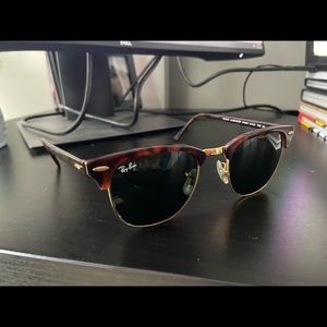 Authentic raybans that I don’t wear anymore! Retails for $200